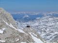 Aufstieg ber den oberen Teil der Rumpler-Tour - in Bildmitte das Postenhaus Schneeberg (Bundesheer ?)