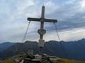 Das Gipfelkreuz am Schusterstuhl