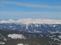 Blick nach Norden zu den winterlichen Gipfeln im Toten Gebirge