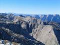 Blick nach Westen - links ganz im Hintergrund liegt der Dachstein. Weiter vorne zieht sich die Bergkette von den 