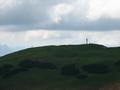 ... und Blick hinber zu 2 Besuchern beim Loser-Gipfelkreuz