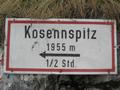 Bis zu einer Hhe von ca. 1.900 Metern gibt es einen gemeinsamen Weg zu Nazogl und Kosennspitz. Bei dieser Gabelung aber mu man sich entscheiden, ob man den linken (westlichen) Weg zum Kosennspitz whlt, oder aber nach rechts (Richtung Osten) zum viel hufiger besuchten Nazogl wandert.