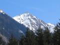 Den berwiegenden Teil der Tour war es bewlkt und von der Blaufeldscharte bis zum Gipfel blst ein starker, frischer Wind. Aber pnktlich als ich wieder im Tal bin, reissen die Wolken auf und es wird frhlingshaft mild.