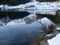 ... und teilweise schwimmen bereits dnne Eisplttchen am Wasser.