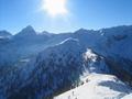 Blick vom Benzeck zum Schilchegg (Bildmitte im Vordergrund - rechts dahinter das Liebeseck, links der markante Faulkogel)