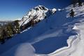 ... stellenweise brach ich aber auch durch die Schneedecke, weshalb ich den Weg auf hart gepressten Wechten - mit gutem Ausblick zum Hinteren Geistein - bevorzugte.