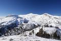 ... zu Nazogl (links), Angerkogel (Mitte) und Schwarzkoppen (rechts) im Westen ...