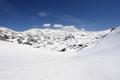 Auch wenn am Plateau von diesen harmlosen Wlkchen abgesehen weitgehend wolkenloser, strahlender Himmel vorherrscht, wird es vor allem am spteren Nachmittag im zunehmend auffrischenden Wind recht khl.