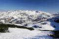 Ausblick vom Sch�nberg (auf dem ich gerade stehe) zum Sch�nberg (auch Wildenkogel genannt), den man �ber das Rettenbachtal von Bad Ischl aus erreicht (Schitour am 02.02.2006).