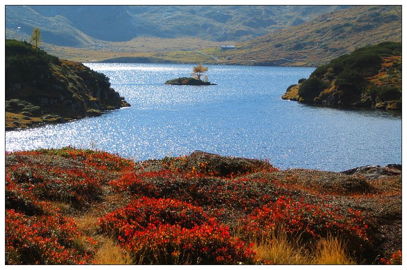 Der Giglachsee in Herbst