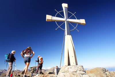 Gipfelkreuz am Deneck